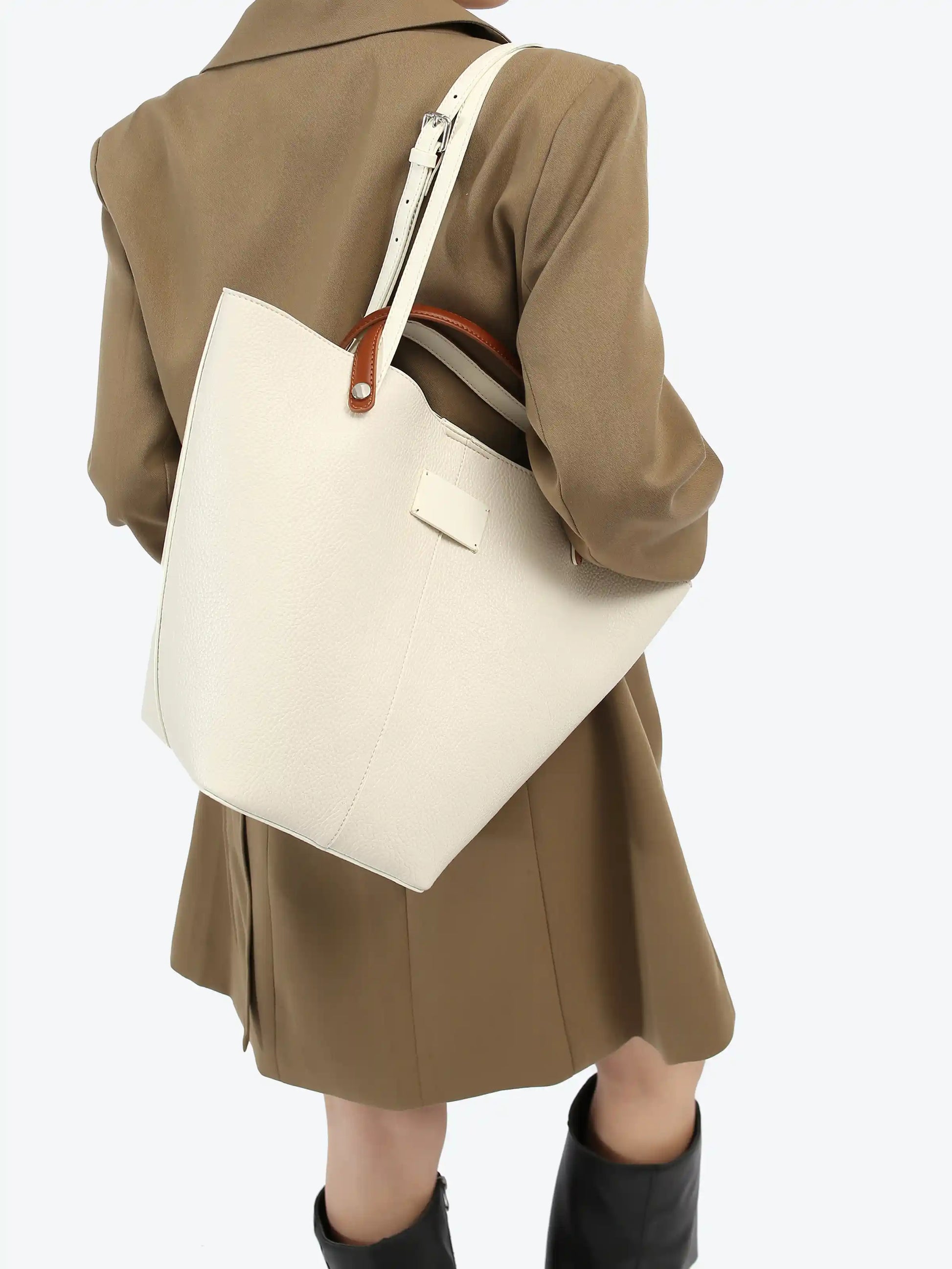 Bucket Bag - White